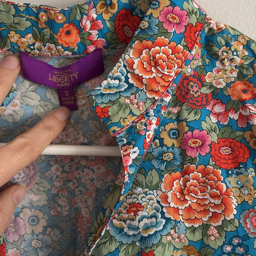 Tuckernuck Liberty Floral Women's Tiered Top - Picture 2 of 5